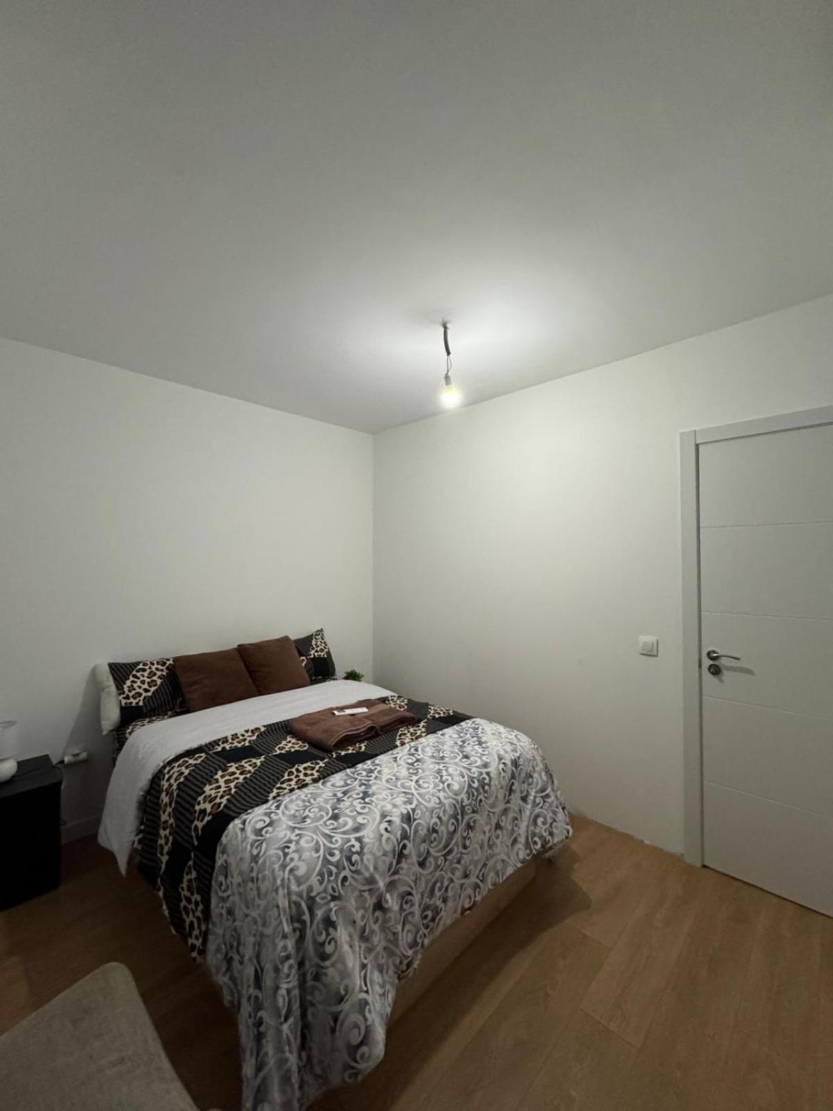 Suite Porras Madrid Luaran gambar