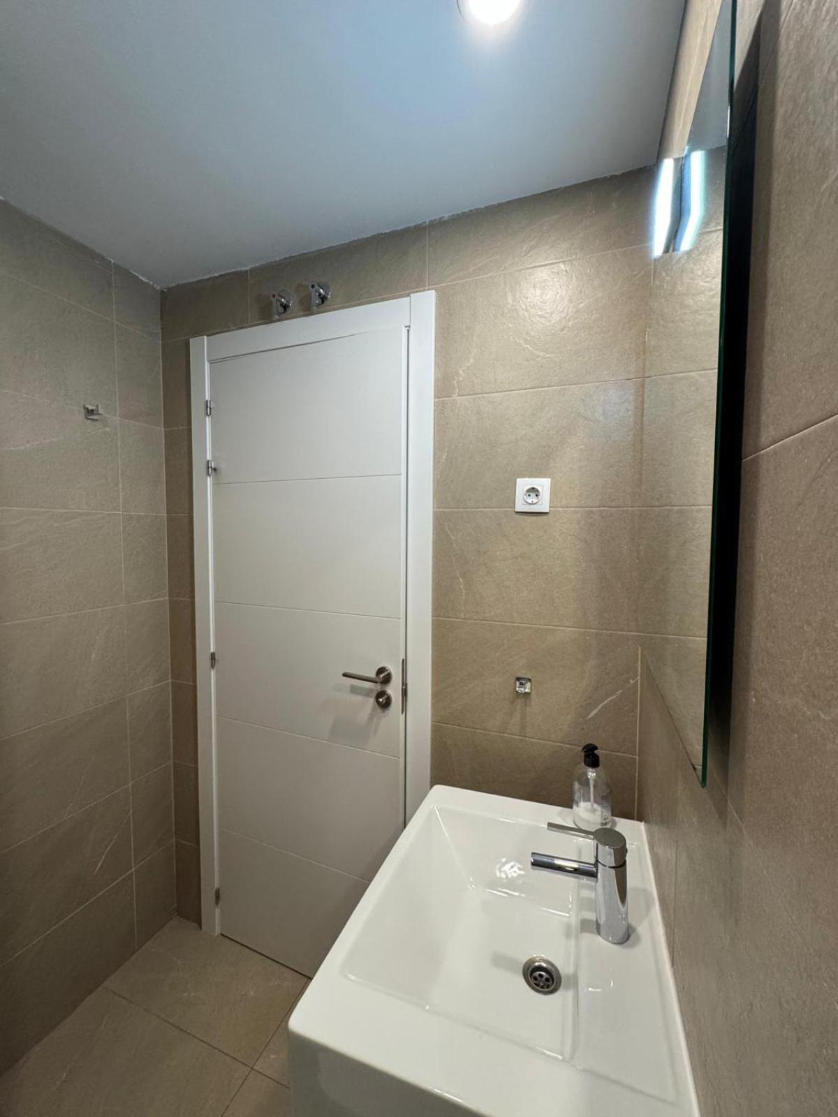 Suite Porras Madrid Luaran gambar